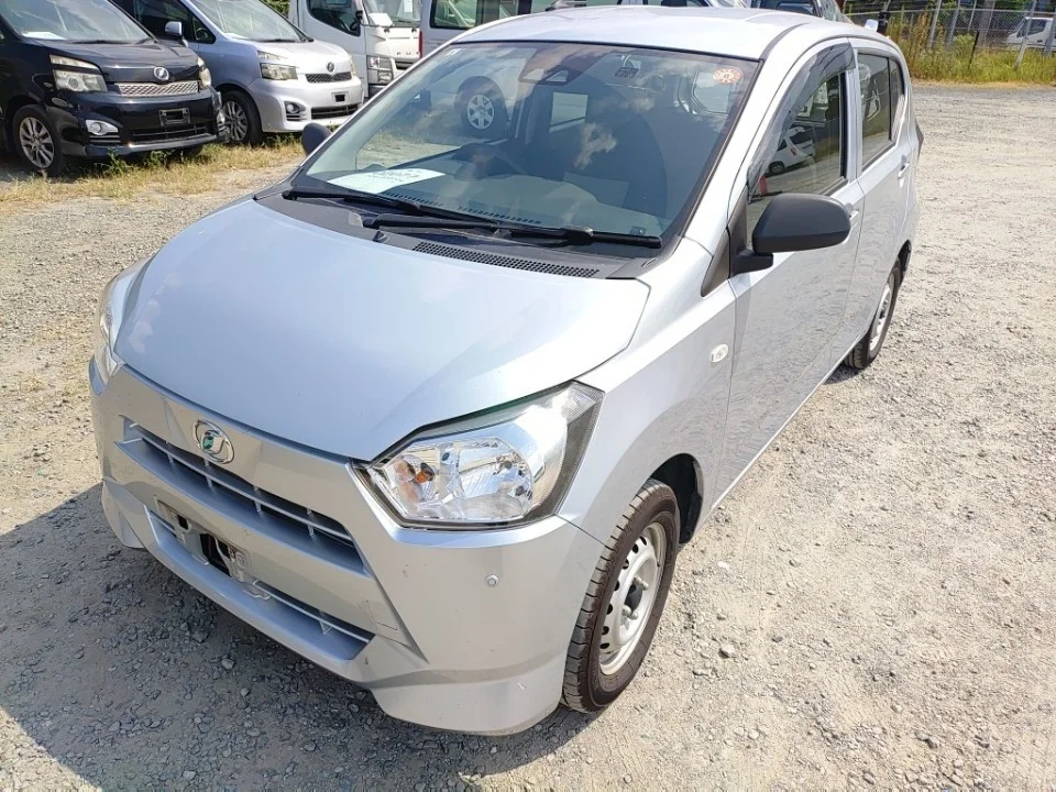 Daihatsu Mira e:S LA350S 2019